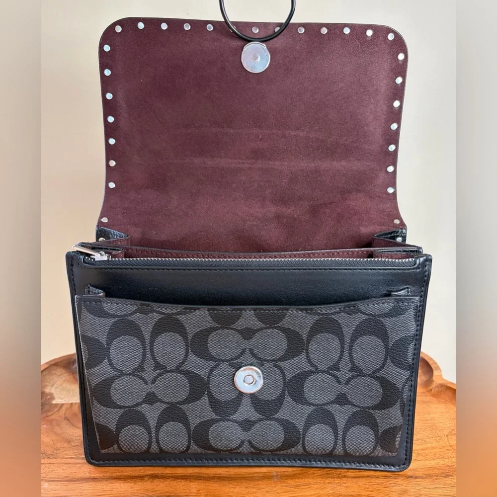 Coach Klare Black Signature Leather Rivets Crossbody Shoulder Purse 90400 EUC